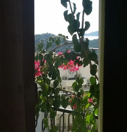 Canero Apart Apartment